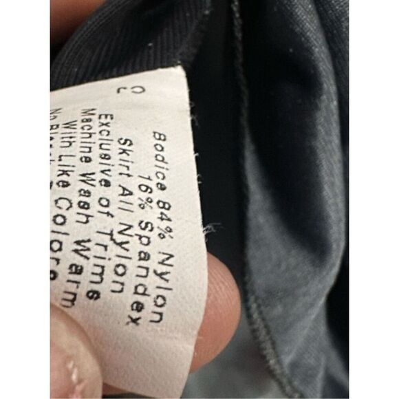 BEAUTIFUL Vintage  SHADOWLINE Slip top 38 tall Nylon, black Work Sleep Everyday - Picture 8 of 8